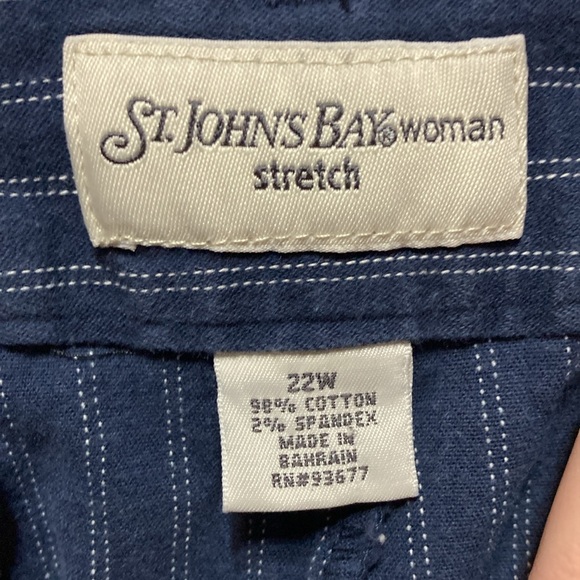 St. John's Bay Plus 22W Striped Denim Stretch Capri Pants 12039 - Picture 5 of 5